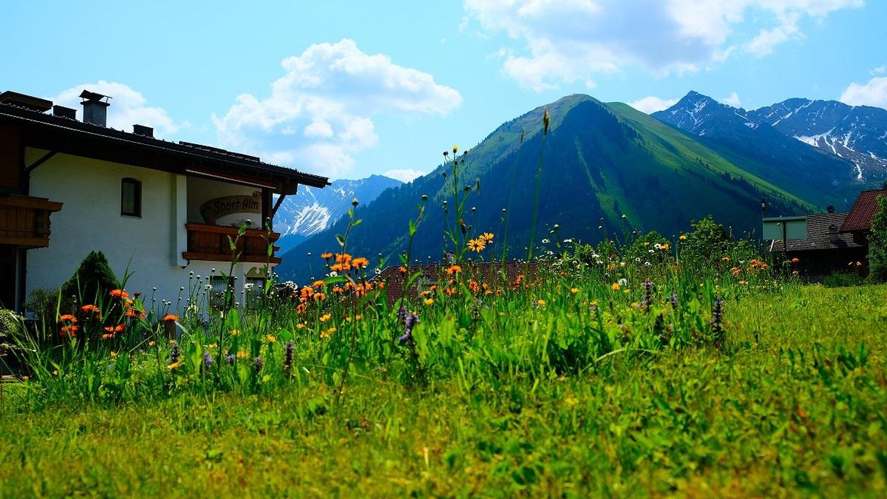 Garten der Sport-Alm Garten der Sport-Alm